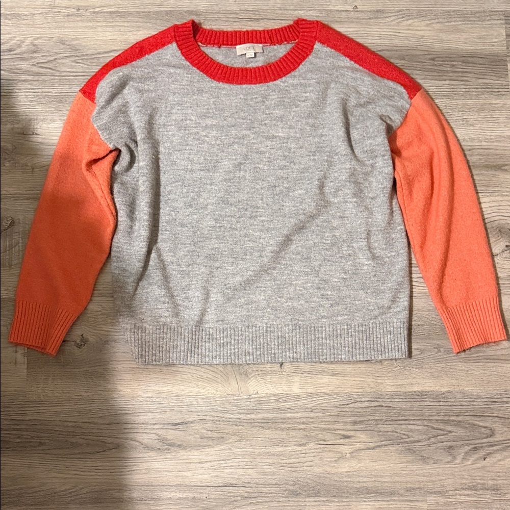 Colorblock Gray Sweater with hint of Red collar and Pink Sleeves